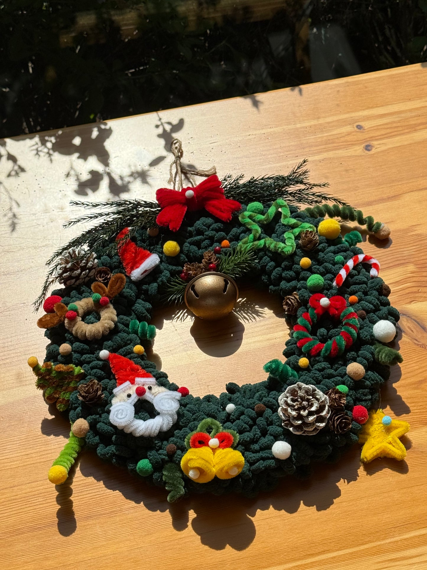 Merry Whimsy Wreath - Latch Hook DIY Kit - Christmas Wreath